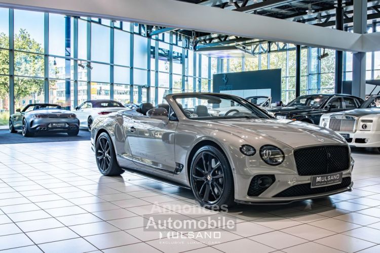 Bentley Continental GTC W12 6.0 635  AKRAPOVIC STARTECH CARBON MULLINER 360° B&O Entretien Bentley  Sièges Massants Et Ventilés Garantie 12 Mois Prémium - <small></small> 227.990 € <small>TTC</small> - #10