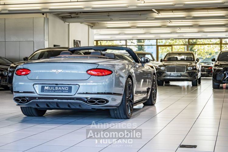 Bentley Continental GTC W12 6.0 635  AKRAPOVIC STARTECH CARBON MULLINER 360° B&O Entretien Bentley  Sièges Massants Et Ventilés Garantie 12 Mois Prémium - <small></small> 227.990 € <small>TTC</small> - #27