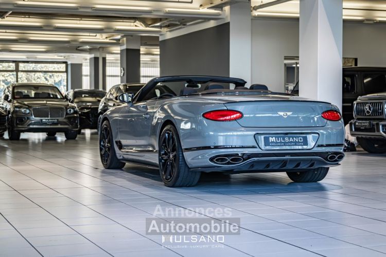 Bentley Continental GTC W12 6.0 635  AKRAPOVIC STARTECH CARBON MULLINER 360° B&O Entretien Bentley  Sièges Massants Et Ventilés Garantie 12 Mois Prémium - <small></small> 227.990 € <small>TTC</small> - #28