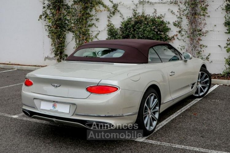 Bentley Continental GTC W12 6.0 635ch - <small></small> 239.000 € <small>TTC</small> - #13