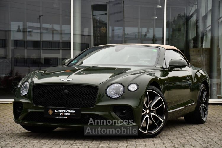 Bentley Continental GTC W12 First Edition 635ch Affichage tête haute Vision nocturne Garantie - <small></small> 222.000 € <small>TTC</small> - #1