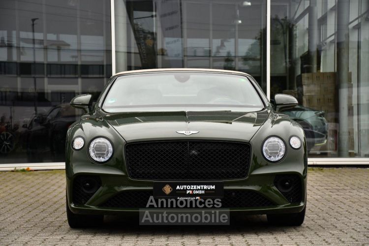 Bentley Continental GTC W12 First Edition 635ch Affichage tête haute Vision nocturne Garantie - <small></small> 222.000 € <small>TTC</small> - #2