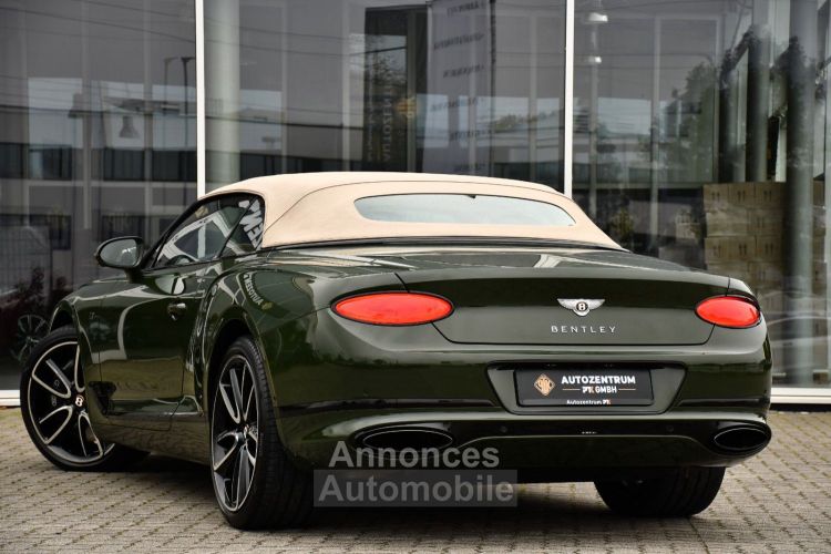 Bentley Continental GTC W12 First Edition 635ch Affichage tête haute Vision nocturne Garantie - <small></small> 222.000 € <small>TTC</small> - #4