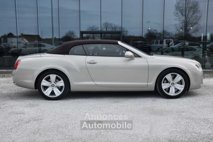 Bentley Continental GTC W12 ONLY 42466km 1 Owner - <small></small> 84.900 € <small>TTC</small> - #10