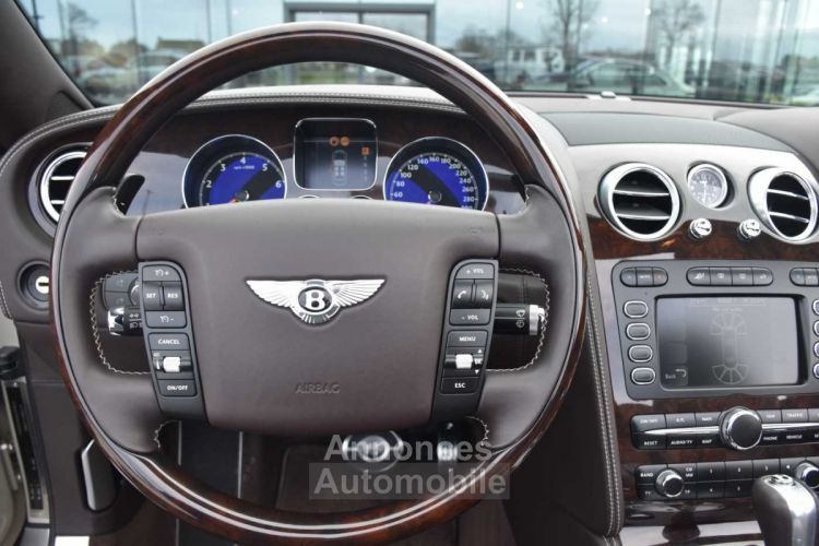 Bentley Continental GTC W12 ONLY 42466km 1 Owner - <small></small> 84.900 € <small>TTC</small> - #20