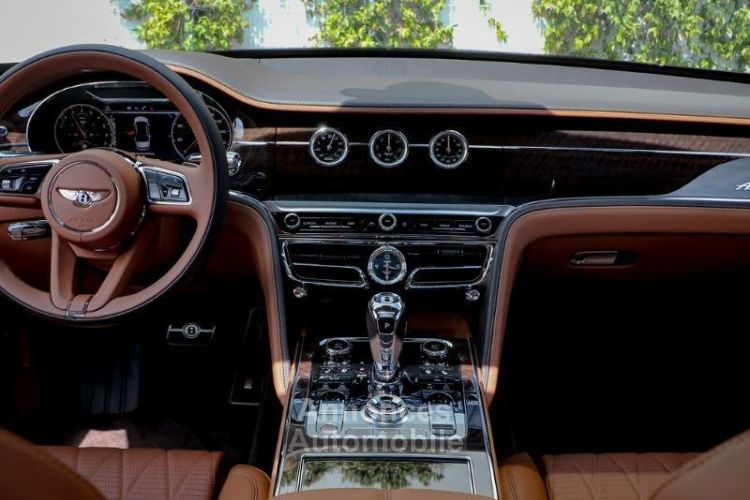 Bentley Flying Spur AZURE HYBRID - <small></small> 259.000 € <small>TTC</small> - #13