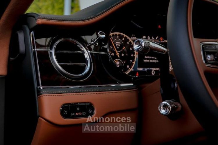 Bentley Flying Spur AZURE HYBRID - <small></small> 270.000 € <small>TTC</small> - #20