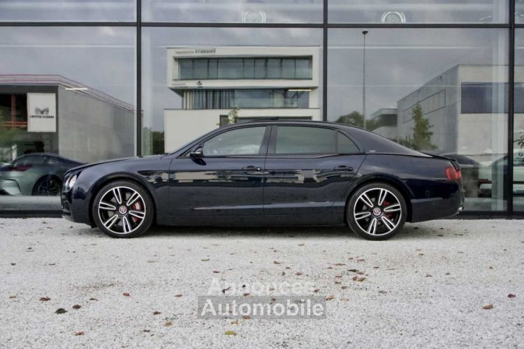 Bentley Flying Spur V8 S 4.0 Mulliner 21' BlackPack ACC DAB - <small></small> 106.900 € <small>TTC</small> - #10