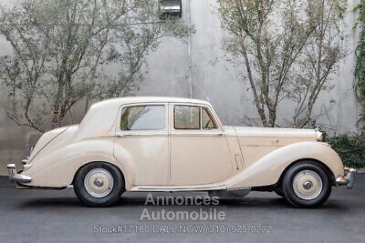 Bentley R-Type Saloon  - <small></small> 32.600 € <small>TTC</small> - #4