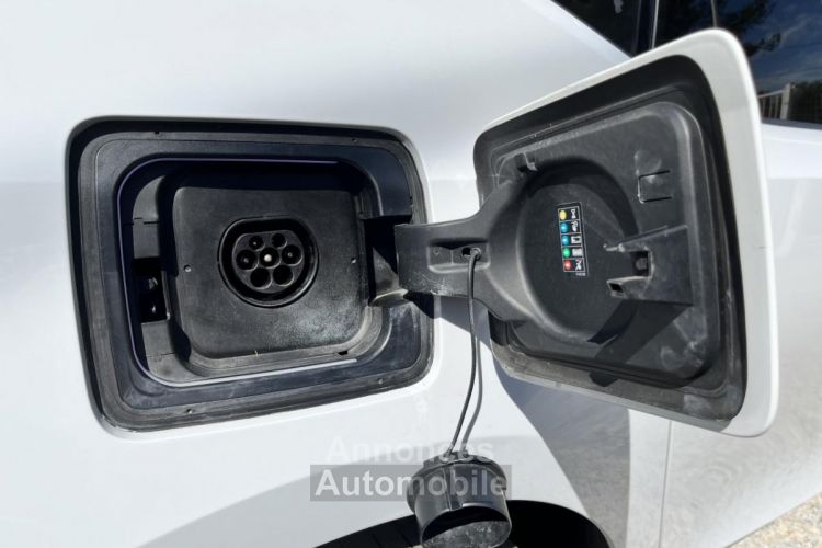 BMW i3 120Ah BERLINE I01 LCI Edition 360 Atelier PHASE 2 - <small></small> 14.990 € <small></small> - #17