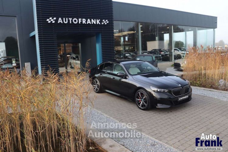 BMW i5 40- M-SPORT TREKHK PANO B&W DRIV PRO 20 - <small></small> 67.950 € <small>TTC</small> - #9