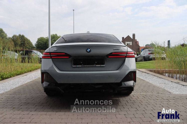 BMW i5 40 M-SPORT-PRO TREKHK DRIV+PARK PRO CARBON - <small></small> 71.950 € <small>TTC</small> - #6