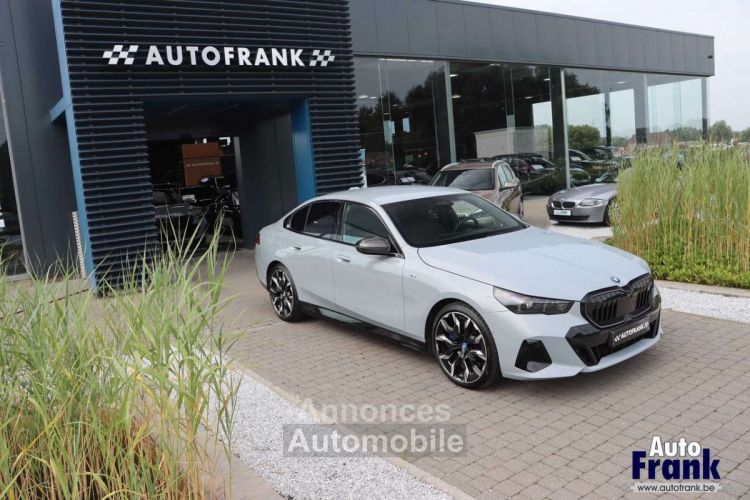 BMW i5 40 M-SPORT-PRO TREKHK DRIV+PARK PRO CARBON - <small></small> 71.950 € <small>TTC</small> - #9