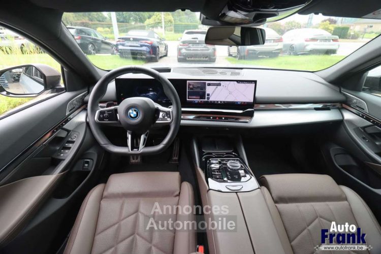 BMW i5 40 M-SPORT-PRO TREKHK DRIV+PARK PRO CARBON - <small></small> 71.950 € <small>TTC</small> - #29