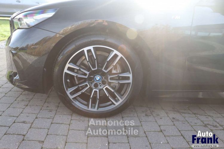 BMW i5 40 M-SPORT TREKHK H&K CAM STUURVRW 19 - <small></small> 61.950 € <small>TTC</small> - #4