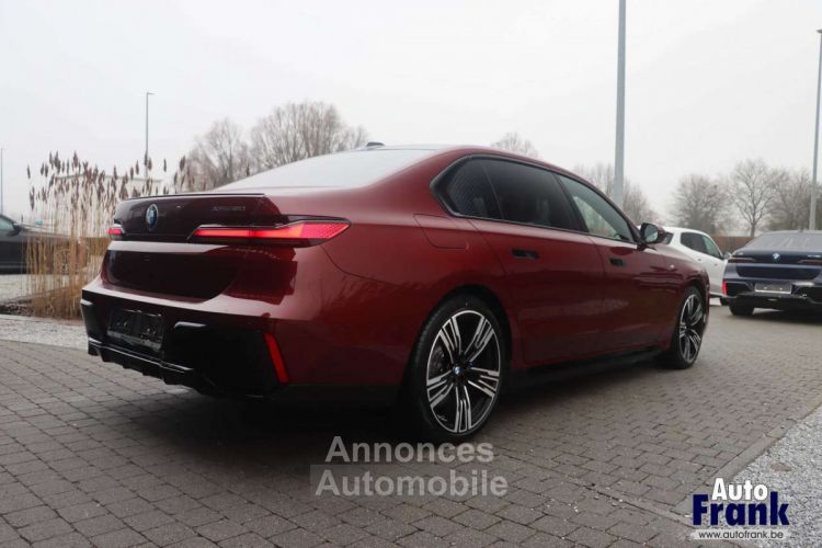 BMW i7 60 SPORT-PRO TV B&W TREKHK LOUNGE FULL - <small></small> 122.950 € <small>TTC</small> - #7