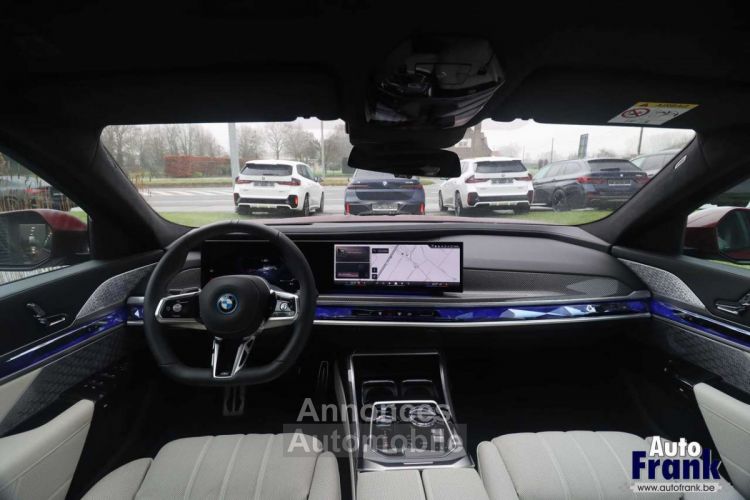 BMW i7 60 SPORT-PRO TV B&W TREKHK LOUNGE FULL - <small></small> 122.950 € <small>TTC</small> - #33