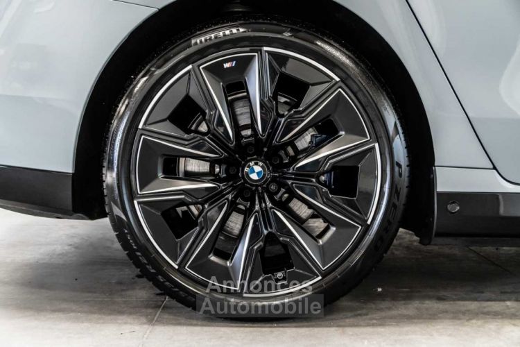 BMW i7 xDrive60 M Sport Executive TV ACC Bowers Crystal - <small></small> 109.990 € <small>TTC</small> - #49
