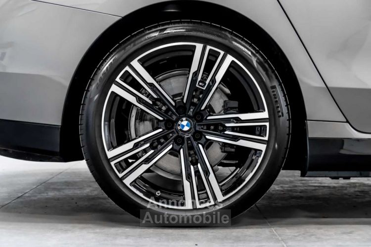 BMW i7 xDrive60 M Sport Pro Massage SkyLounge Bowers ACC - <small></small> 114.990 € <small>TTC</small> - #49