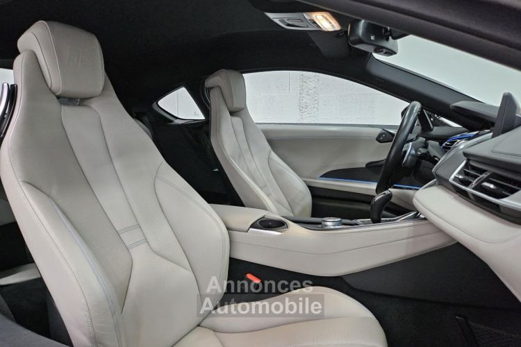 BMW i8 1.5 Hybride Rechargeable 362 CH Immat France - GARANTIE 6 MOIS - <small></small> 79.990 € <small>TTC</small> - #16