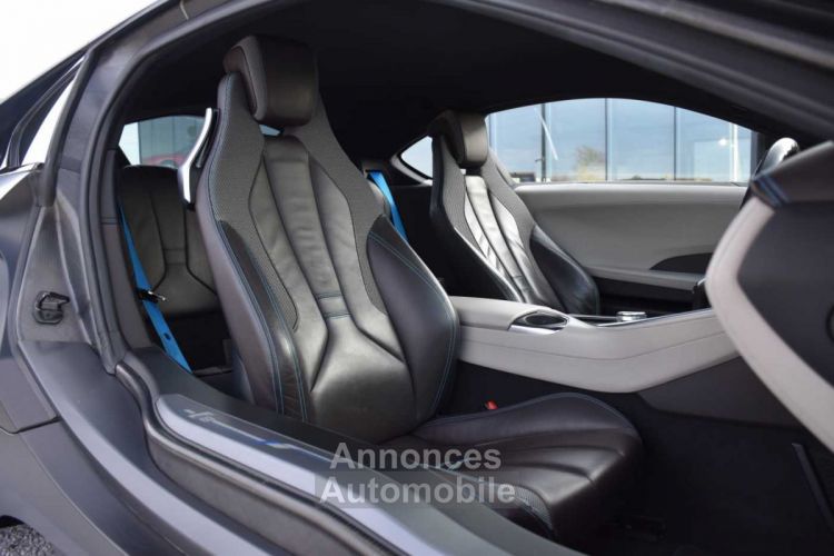 BMW i8 Coupé HUD Harman Kardon LED - <small></small> 62.900 € <small>TTC</small> - #18