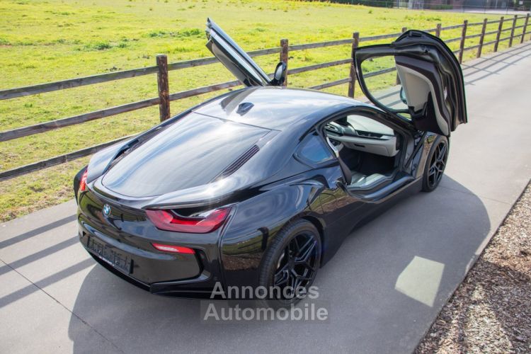 BMW i8 Coupé Plug-in Hybride - HISTORIEK - VLEUGELDEUREN - CAMERA - 360° - SFEERVERLICHTING - <small></small> 54.999 € <small>TTC</small> - #60