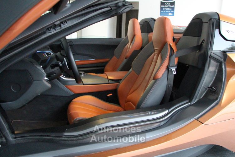 BMW i8 I15 Roadster 374 Ch - <small>A partir de </small>1.190 EUR <small>/ mois</small> - #7