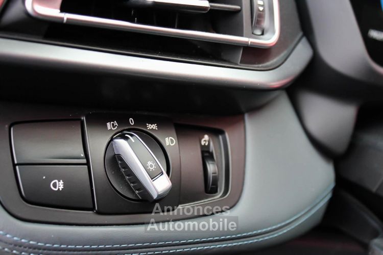 BMW i8 PURE IMPULSE BVA - <small></small> 74.980 € <small>TTC</small> - #17