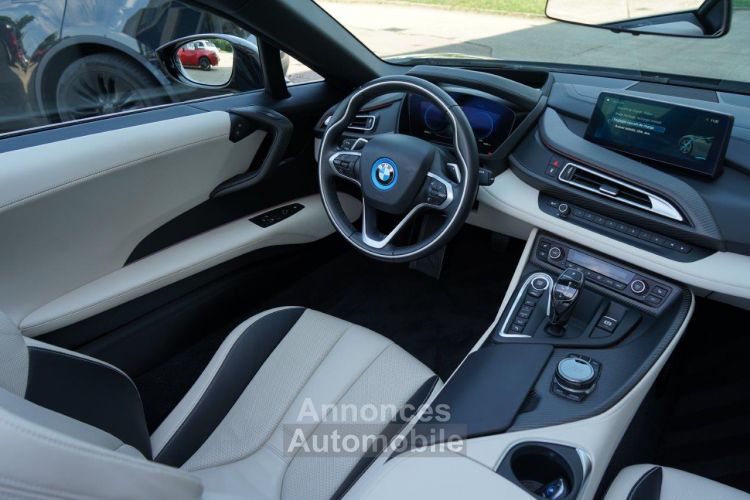 BMW i8 ROADSTER 374 BVA6 - Première Main - Carbone - Harman Kardon - Laser - HUD - Caméra 360° - <small></small> 99.890 € <small>TTC</small> - #25