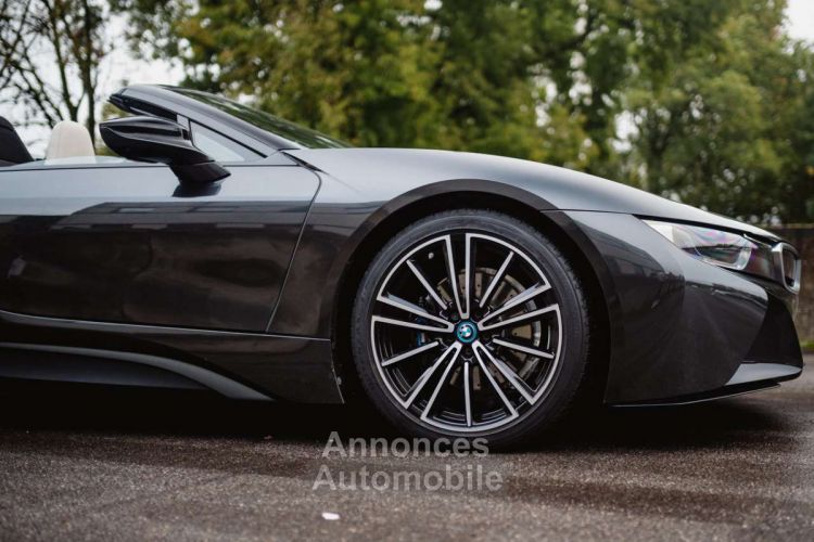 BMW i8 Roadster Vat refundable-Like new - <small></small> 114.900 € <small>TTC</small> - #4