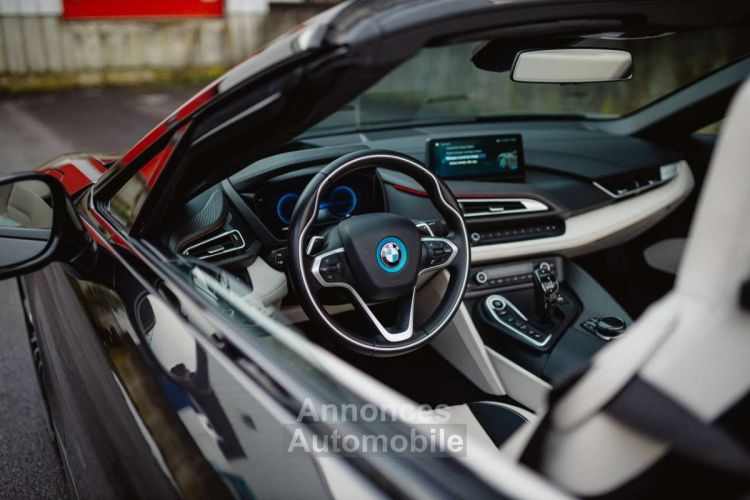 BMW i8 Roadster Vat refundable-Like new - <small></small> 114.900 € <small>TTC</small> - #11