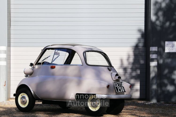BMW Isetta 247cc 1 cylinder engine producing 12 bhp - <small></small> 28.800 € <small>TTC</small> - #17