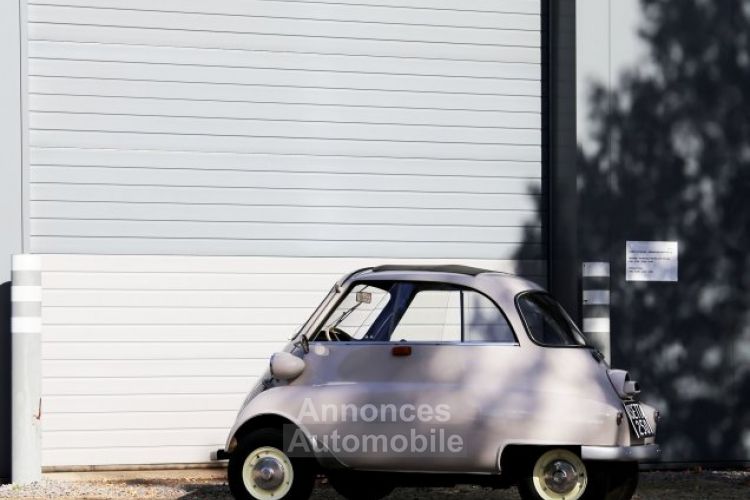 BMW Isetta 247cc 1 cylinder engine producing 12 bhp - <small></small> 28.800 € <small>TTC</small> - #22