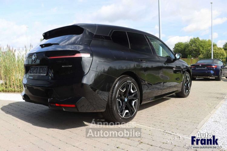 BMW iX 40 M-SPORT PANO TREKHK INCL WINTERSET - <small></small> 63.950 € <small>TTC</small> - #7