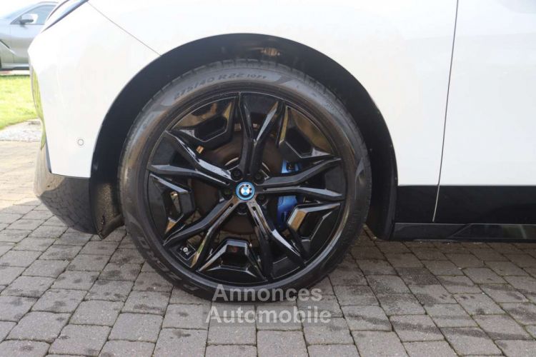 BMW iX 40 M-SPORT TREKHK 360CAM MEMORY SFT-CLS - <small></small> 63.950 € <small>TTC</small> - #4