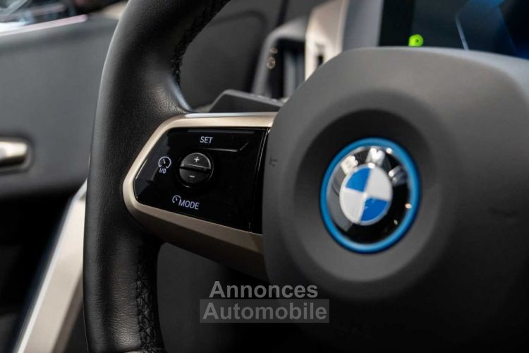 BMW iX 40 xDrive Harman Kardon Trekhaak Keyless ACC LED - <small></small> 59.990 € <small>TTC</small> - #45