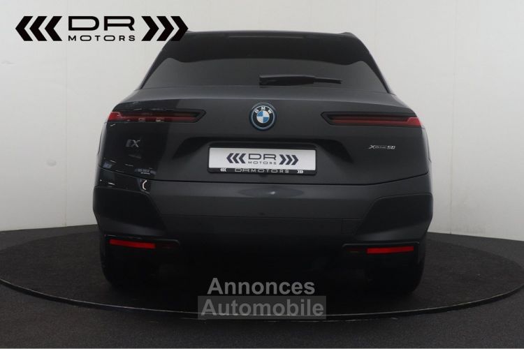 BMW iX 50 xDRIVE50 EDITION 1 12KW/h - NAVI SKY LOUNGE HARMAN KARDON - <small></small> 74.995 € <small>TTC</small> - #7