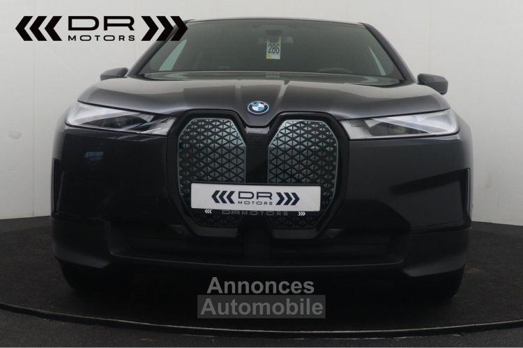 BMW iX 50 xDRIVE50 EDITION 1 12KW/h - NAVI SKY LOUNGE HARMAN KARDON - <small></small> 74.995 € <small>TTC</small> - #8