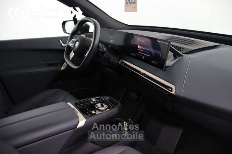 BMW iX 50 xDRIVE50 EDITION 1 12KW/h - NAVI SKY LOUNGE HARMAN KARDON - <small></small> 74.995 € <small>TTC</small> - #15