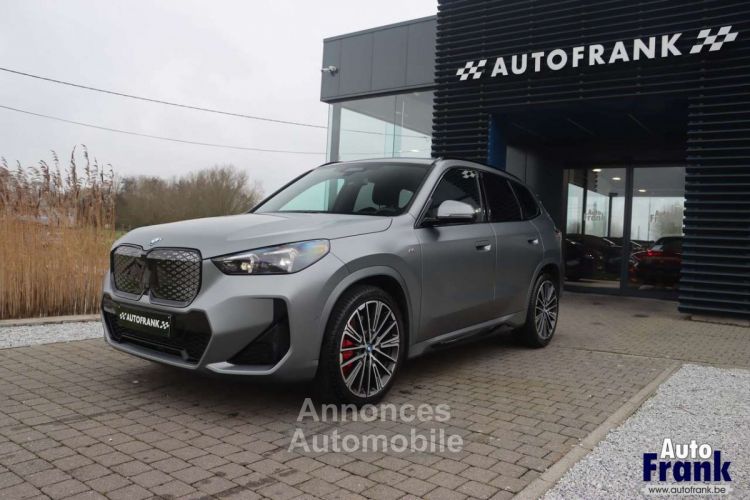 BMW iX1 20 M-SPORT PANO TREKHK 360CAM HUD FULL - <small></small> 54.950 € <small>TTC</small> - #3