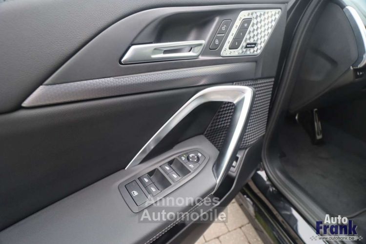 BMW iX1 30 4X4 M-SPORT PANO MEMO 360CAM HUD - <small></small> 54.950 € <small>TTC</small> - #20