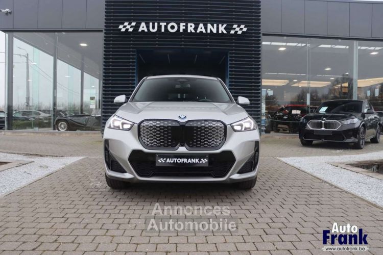 BMW iX1 30 4X4 M-SPORT TREKHK PANO 360CAM MEMO - <small></small> 56.950 € <small>TTC</small> - #2