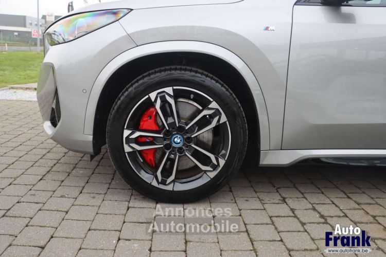 BMW iX1 30 4X4 M-SPORT TREKHK PANO 360CAM MEMO - <small></small> 56.950 € <small>TTC</small> - #4