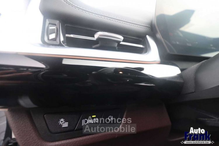 BMW iX1 30 M-SPORT TREKHK 360CAM MEMO HUD 20 - <small></small> 54.950 € <small>TTC</small> - #31