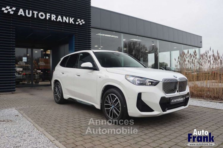 BMW iX1 XDR30 M-SPORT TREKHK MEMO HUD 360CAM - <small></small> 51.950 € <small>TTC</small> - #1