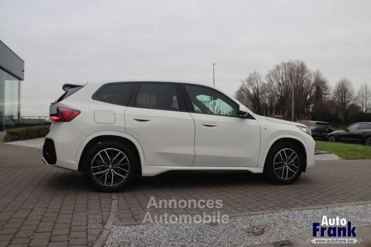 BMW iX1 XDR30 M-SPORT TREKHK MEMO HUD 360CAM - <small></small> 51.950 € <small>TTC</small> - #8