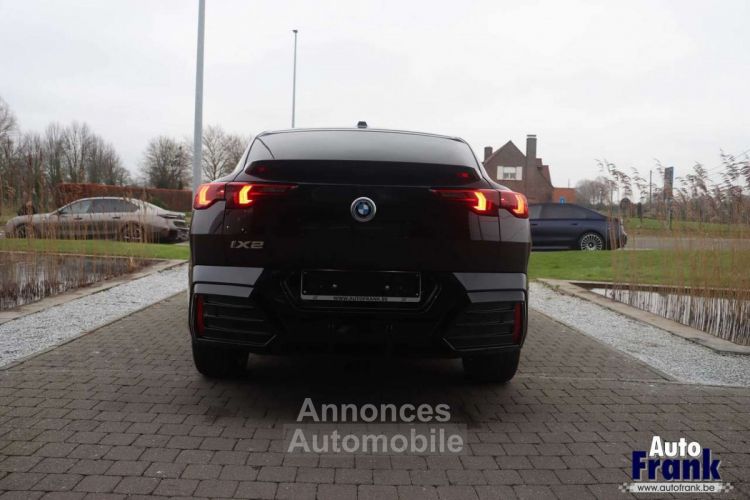 BMW iX2 30 M-SPORT 360 CAM MEMO H&K HUD - <small></small> 56.950 € <small>TTC</small> - #6