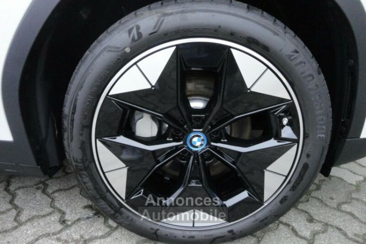 BMW iX3 BMW iX3 286 cv impressive - <small></small> 67.400 € <small>TTC</small> - #15