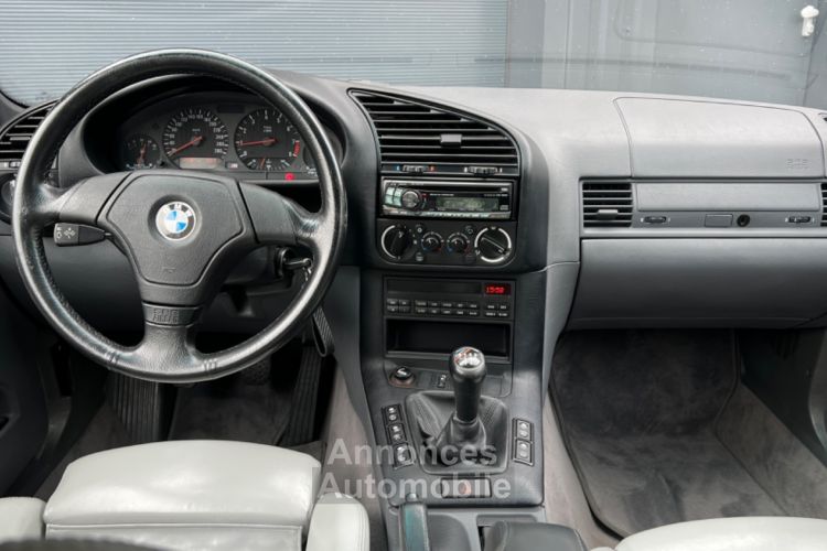 BMW M3 BMW M3 E36 Cabrio - Crédit 492 Euros Par Mois -100% Origine - Bleu Avus - état Exceptionnel - Hard Top - <small></small> 39.990 € <small>TTC</small> - #5