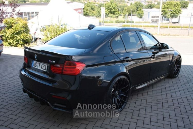 BMW M3 BMW M3 F80 431 CARBON*HKardon*XENON*LED*360°*JA 19 Compét.* Toit Carbon* Garantie 12 Mois - <small></small> 52.990 € <small>TTC</small> - #5